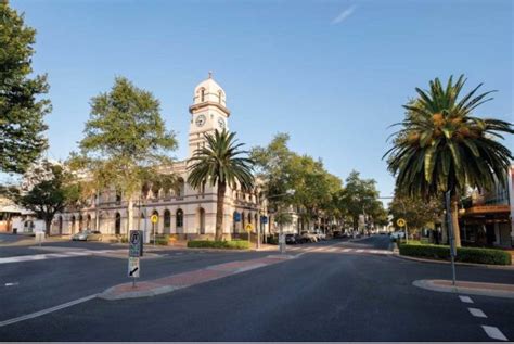 how many people live in tamworth|Tamworth, Australia Population 2024 .